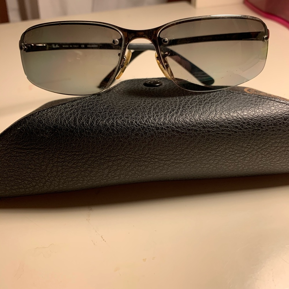 Ray-Ban RB3239 Polarized Sunglasses